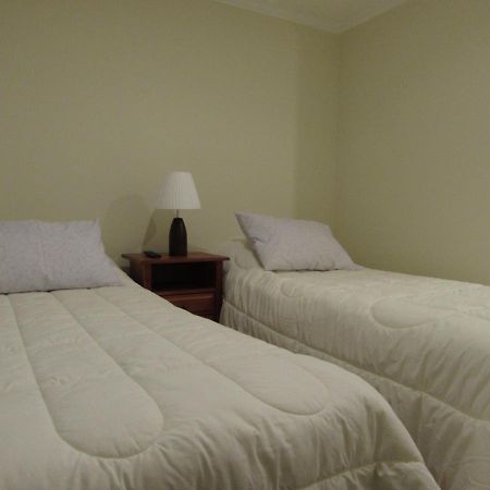 Hostal Buena Estancia ปุนตาอาเรนาส ภายนอก รูปภาพ