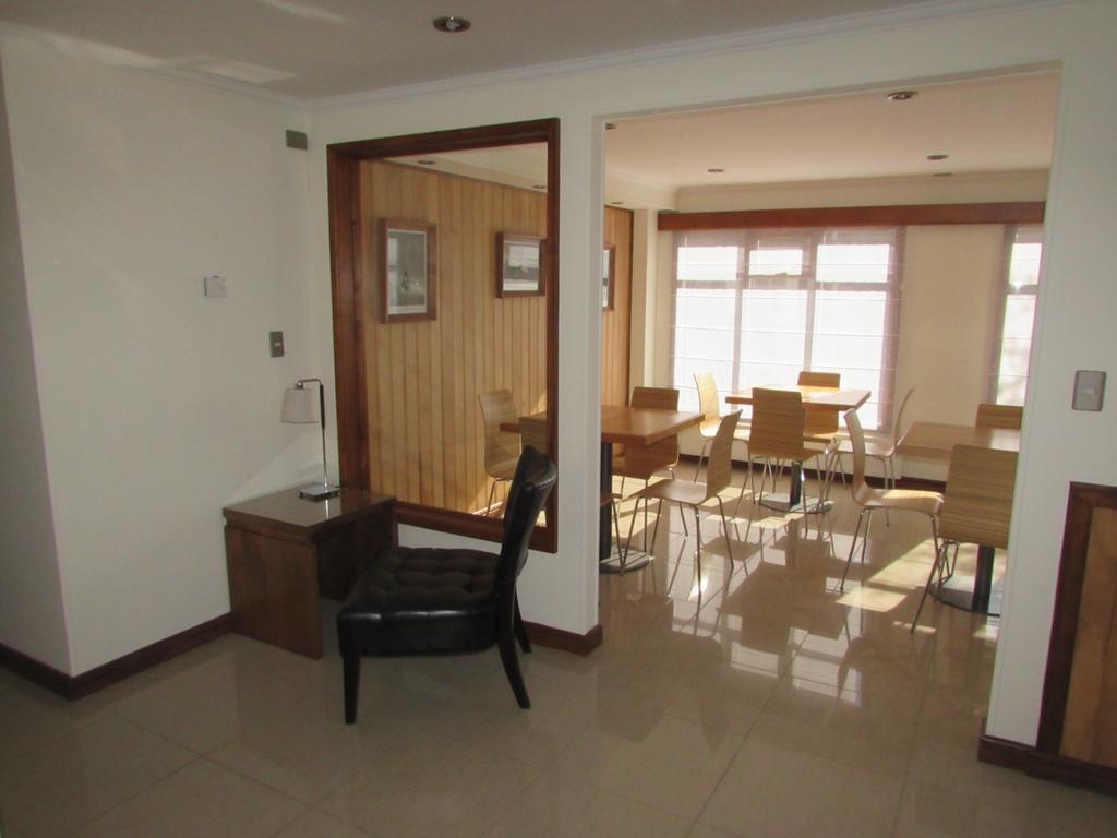 Hostal Buena Estancia ปุนตาอาเรนาส ภายนอก รูปภาพ