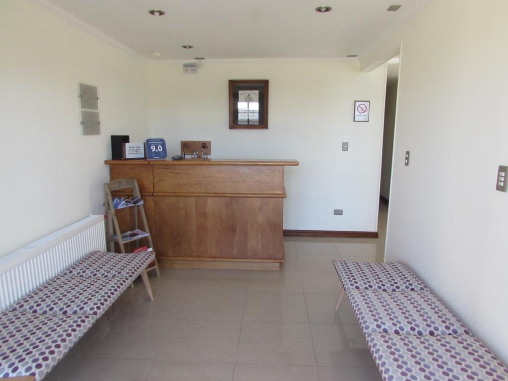 Hostal Buena Estancia ปุนตาอาเรนาส ภายนอก รูปภาพ