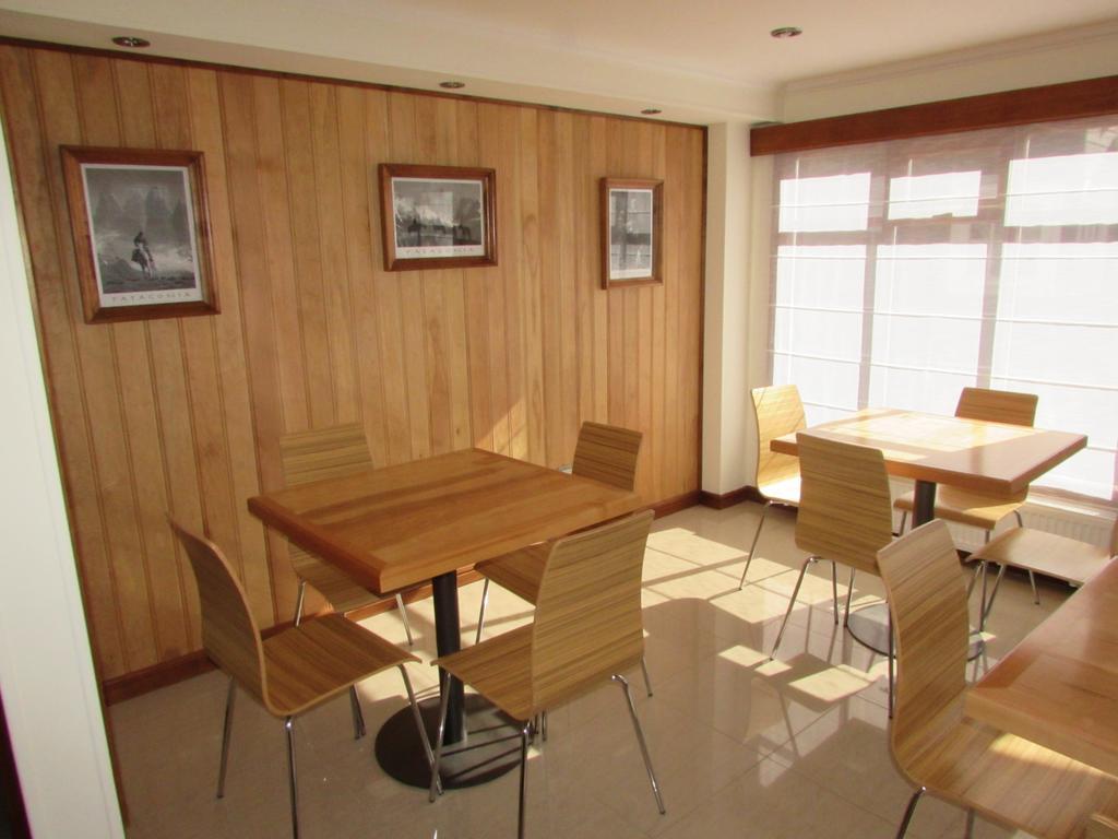 Hostal Buena Estancia ปุนตาอาเรนาส ภายนอก รูปภาพ