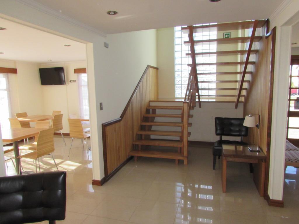 Hostal Buena Estancia ปุนตาอาเรนาส ภายนอก รูปภาพ