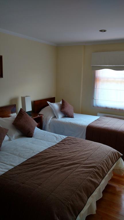 Hostal Buena Estancia ปุนตาอาเรนาส ภายนอก รูปภาพ