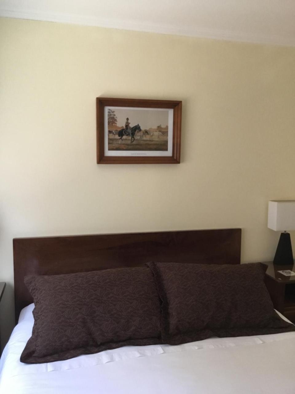 Hostal Buena Estancia ปุนตาอาเรนาส ภายนอก รูปภาพ